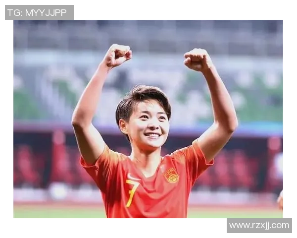 足球明星眼中的足球魅力与梦想追逐的真实写照