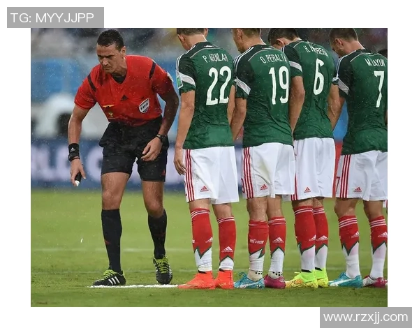 足球明星醉酒趣事视频集锦揭示他们场外的另一面